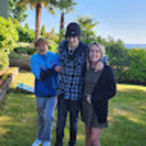 Meet your Posher, Kara